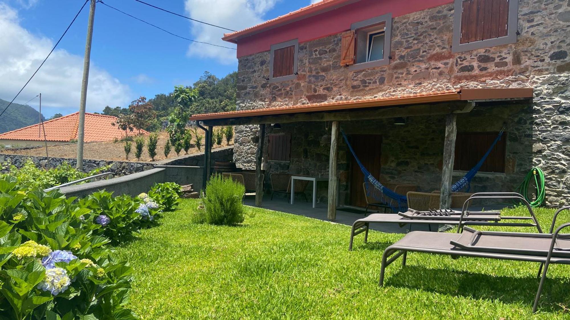 Madeira Bird House - House In The Mountains With Garden São Vicente Exterior foto