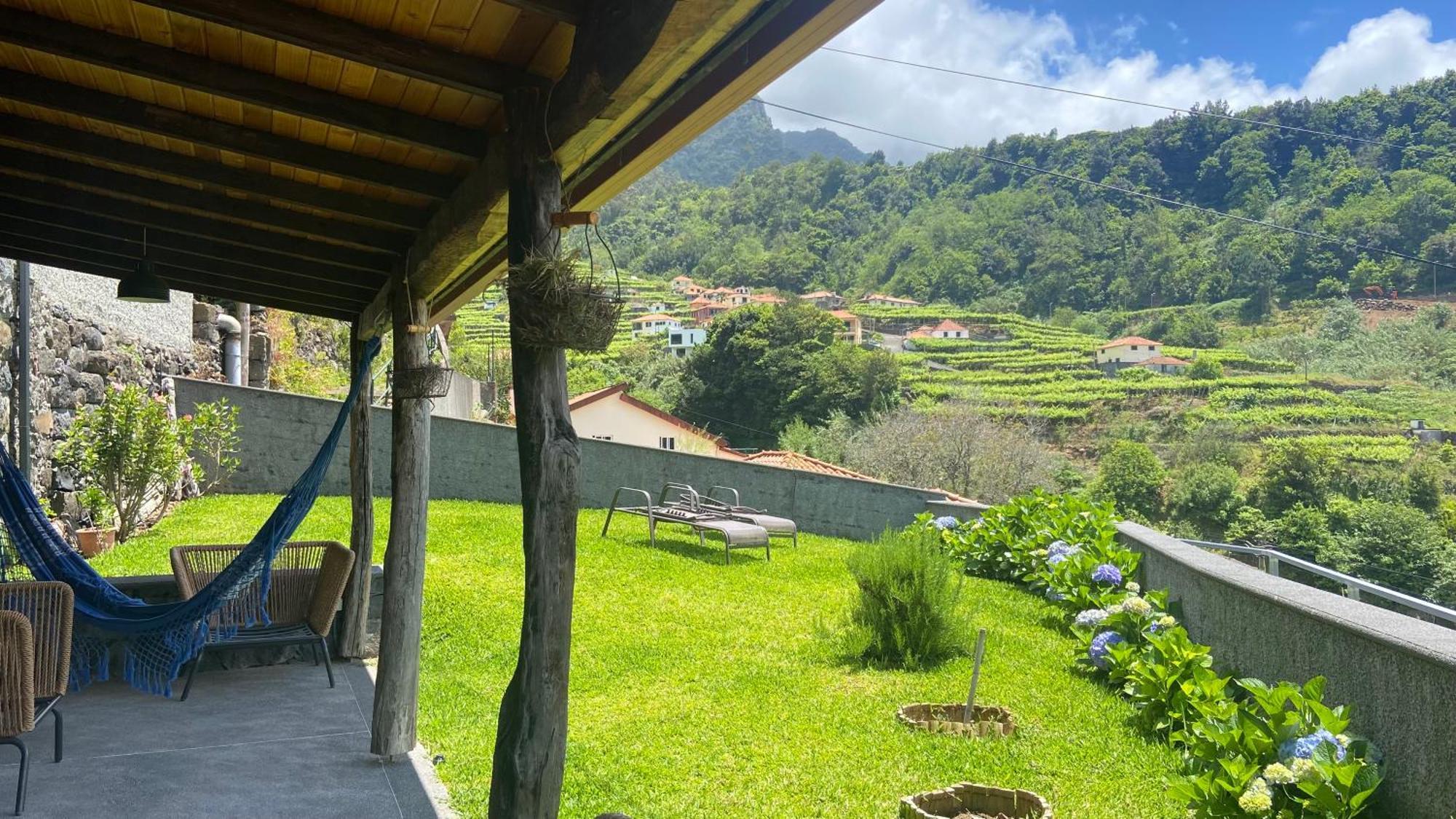 Madeira Bird House - House In The Mountains With Garden São Vicente Exterior foto